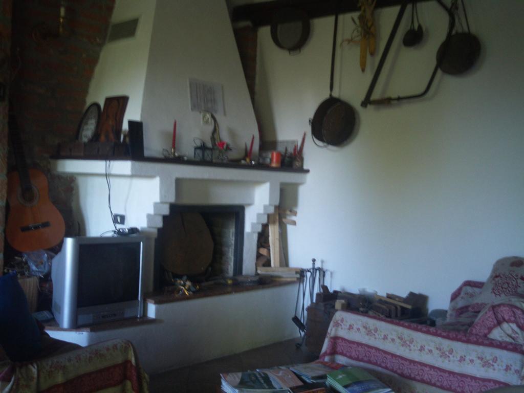 B&B Balestruccio Pombia Экстерьер фото